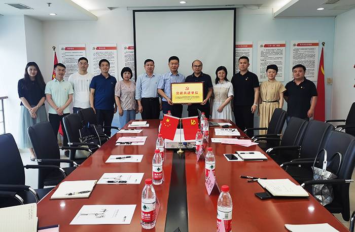 图片.jpg 图片.jpg